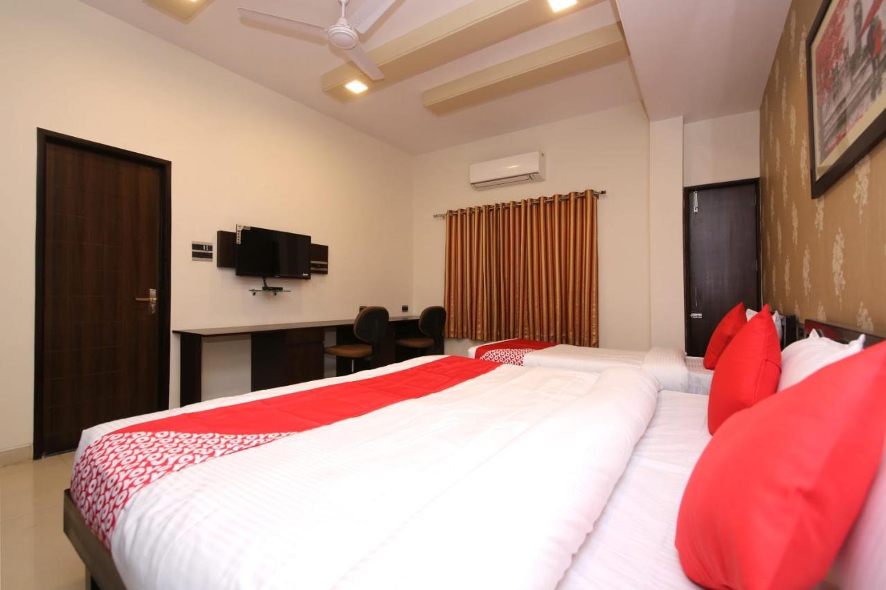 Capital O 36691 Hotel Aashirwad Inn Jabalpur Eksteriør billede